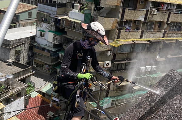 擁有多年的施工經驗,熱忱服務來滿足客戶的需求